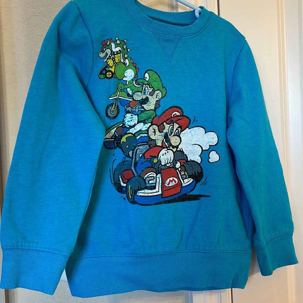 Super Mario sweatshirt for boy